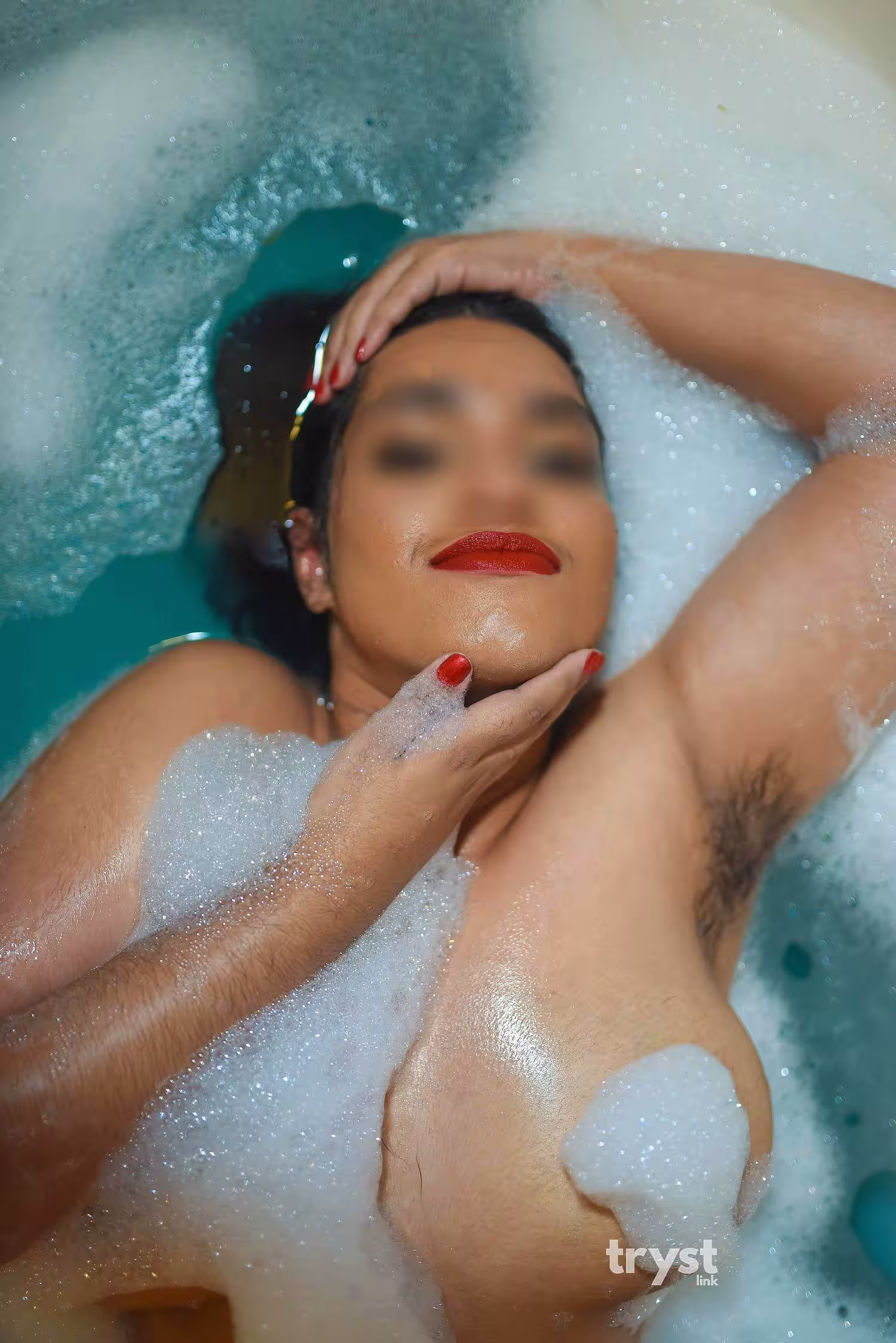 Jasmine Praveena, photo 6