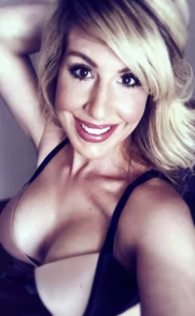Julia, photo 4