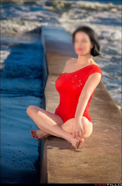 Sara Charles, photo 6