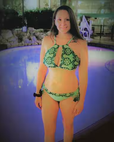 Ashley, photo 3