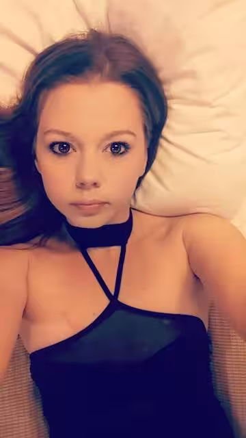Brandi, photo 3