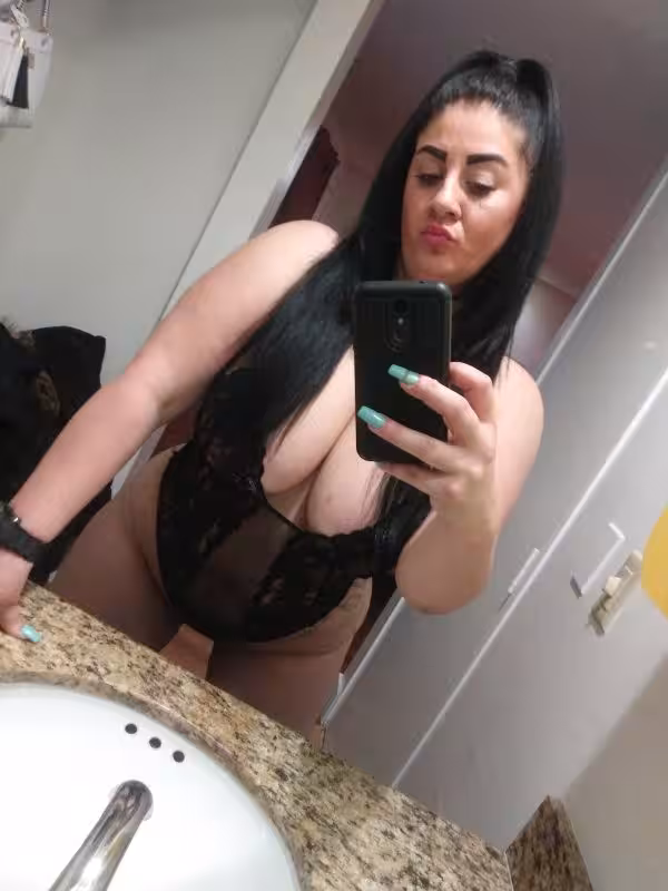 Michelle, escort in Rialto, CA