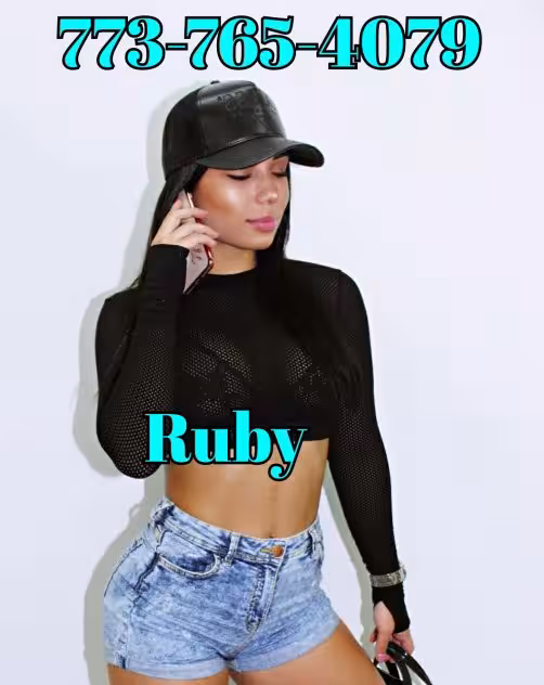 Victoria / Ruby, photo 2