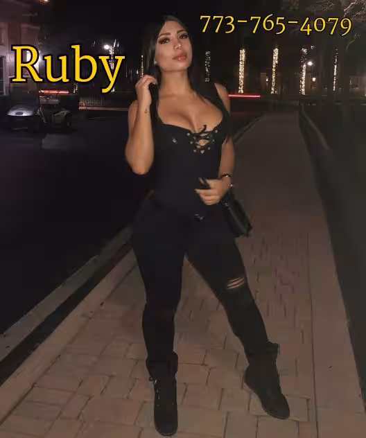 Victoria / Ruby, photo 6