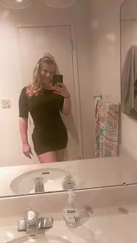 Candy, escort in San Diego, CA