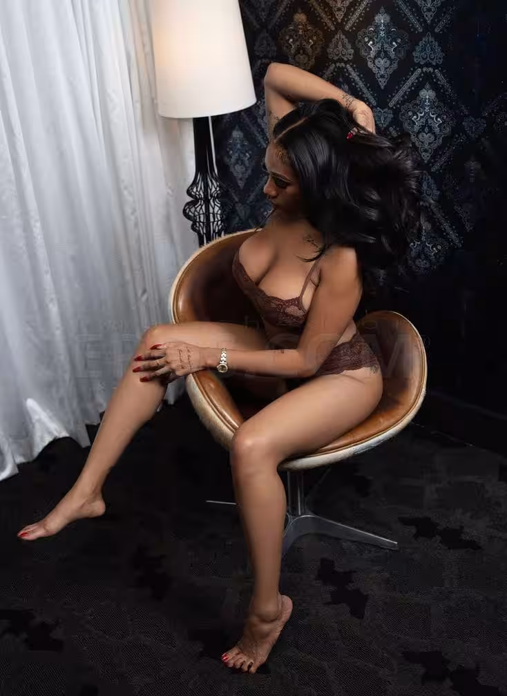 Karly, photo 10
