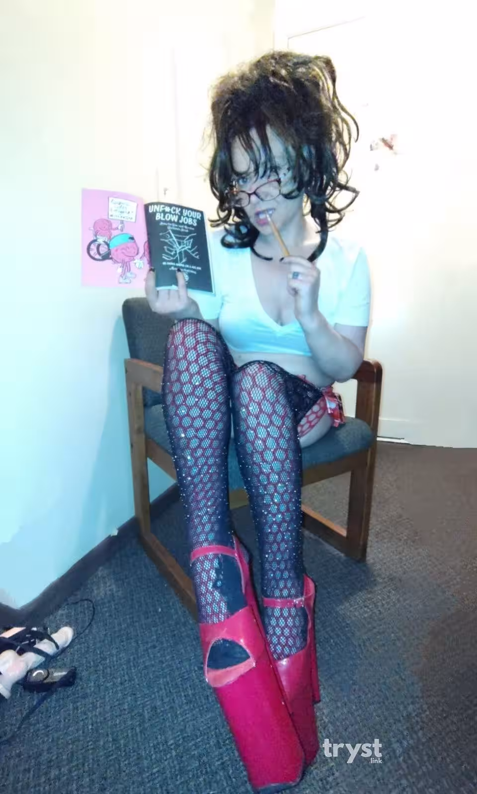 Vicky Willow, photo 5