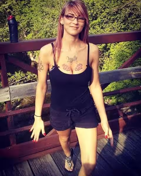Nikki / Gemma, escort in Milwaukee, WI
