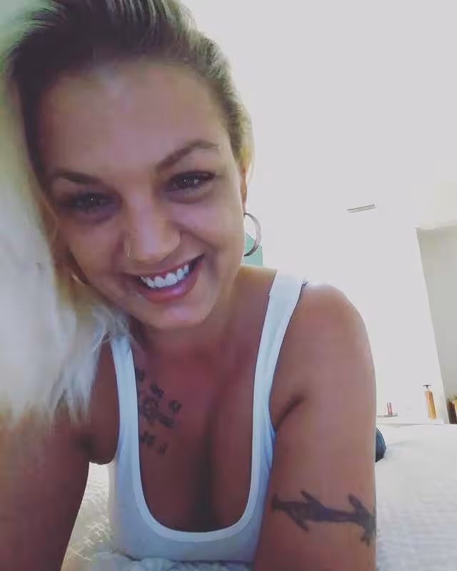 Amber, photo 7