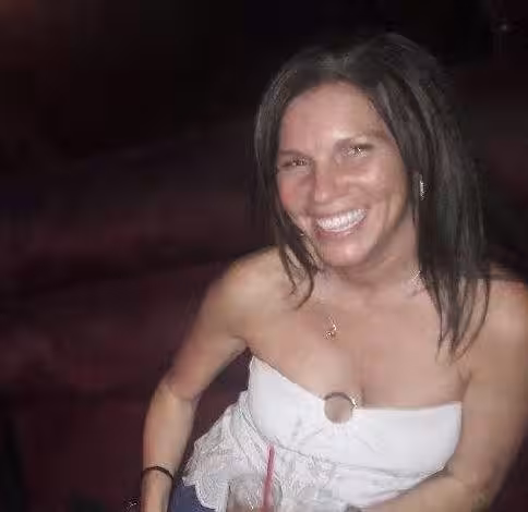 Julie, photo 3