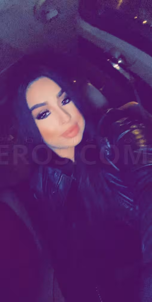 Amina Khalifa, photo 10