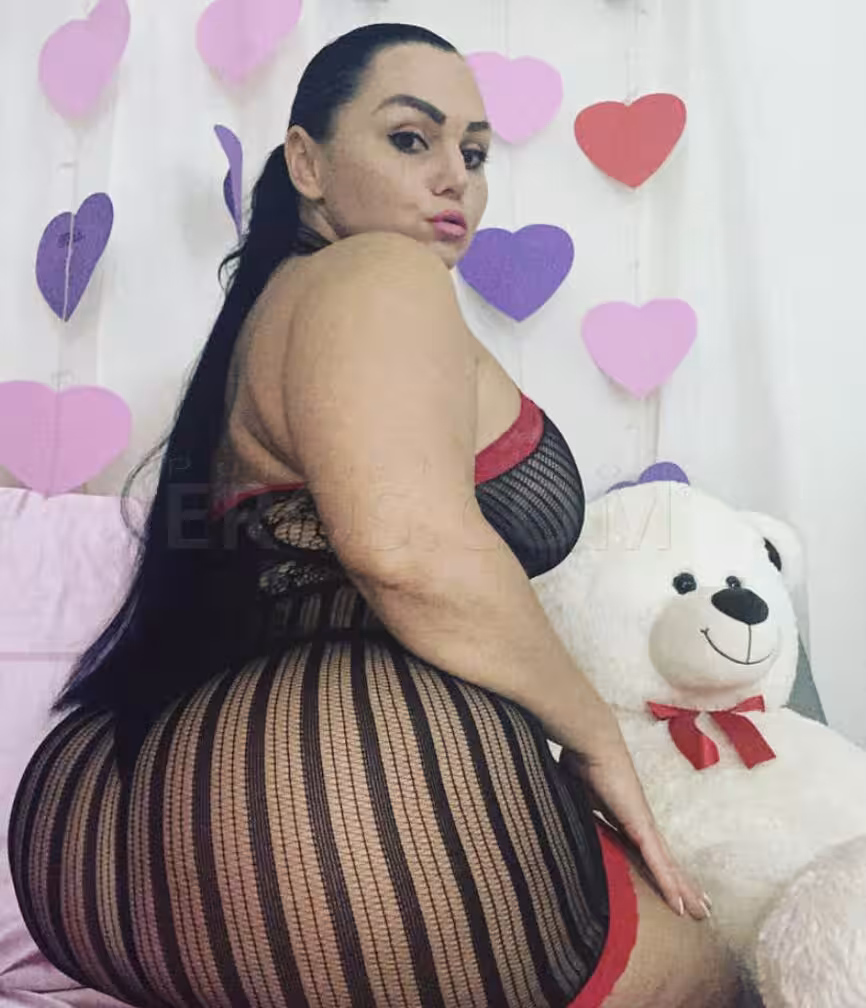 Betty BangXXX, photo 2