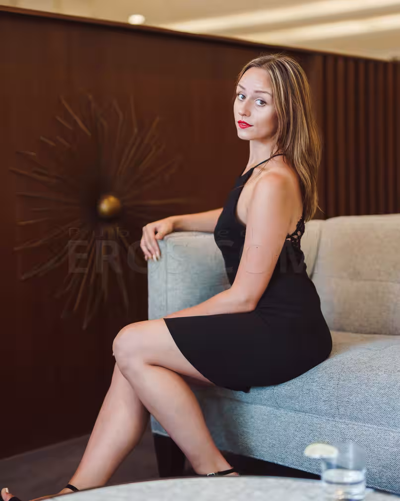 Norma Jane, escort in Houston, TX