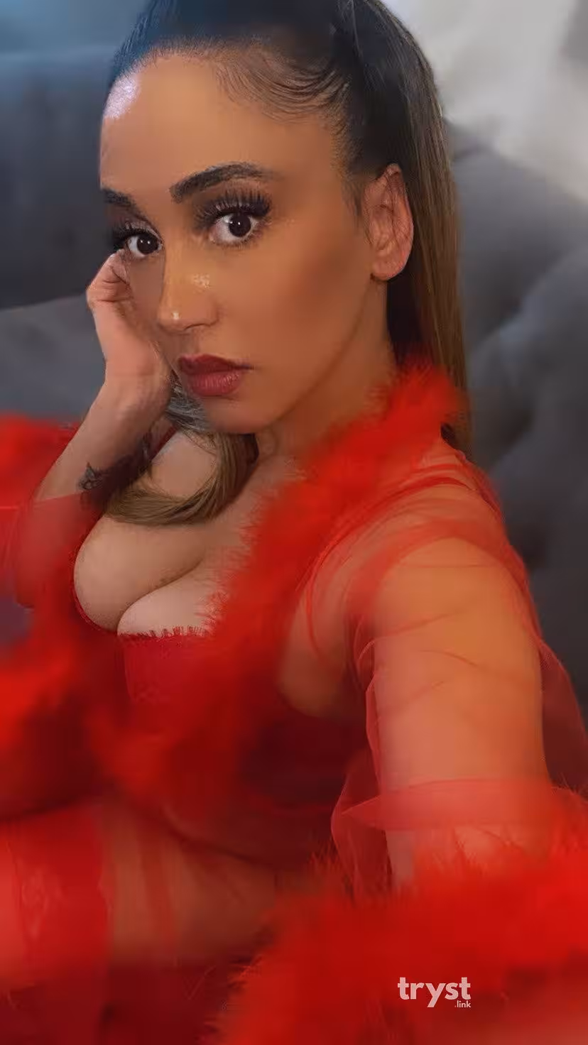 Mariah Couture, photo 6