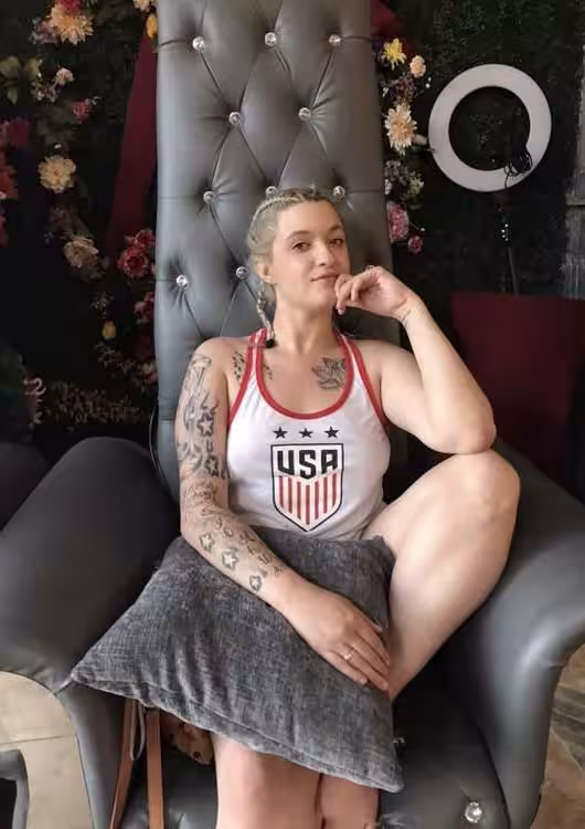 Molly More, escort in Dallas, TX