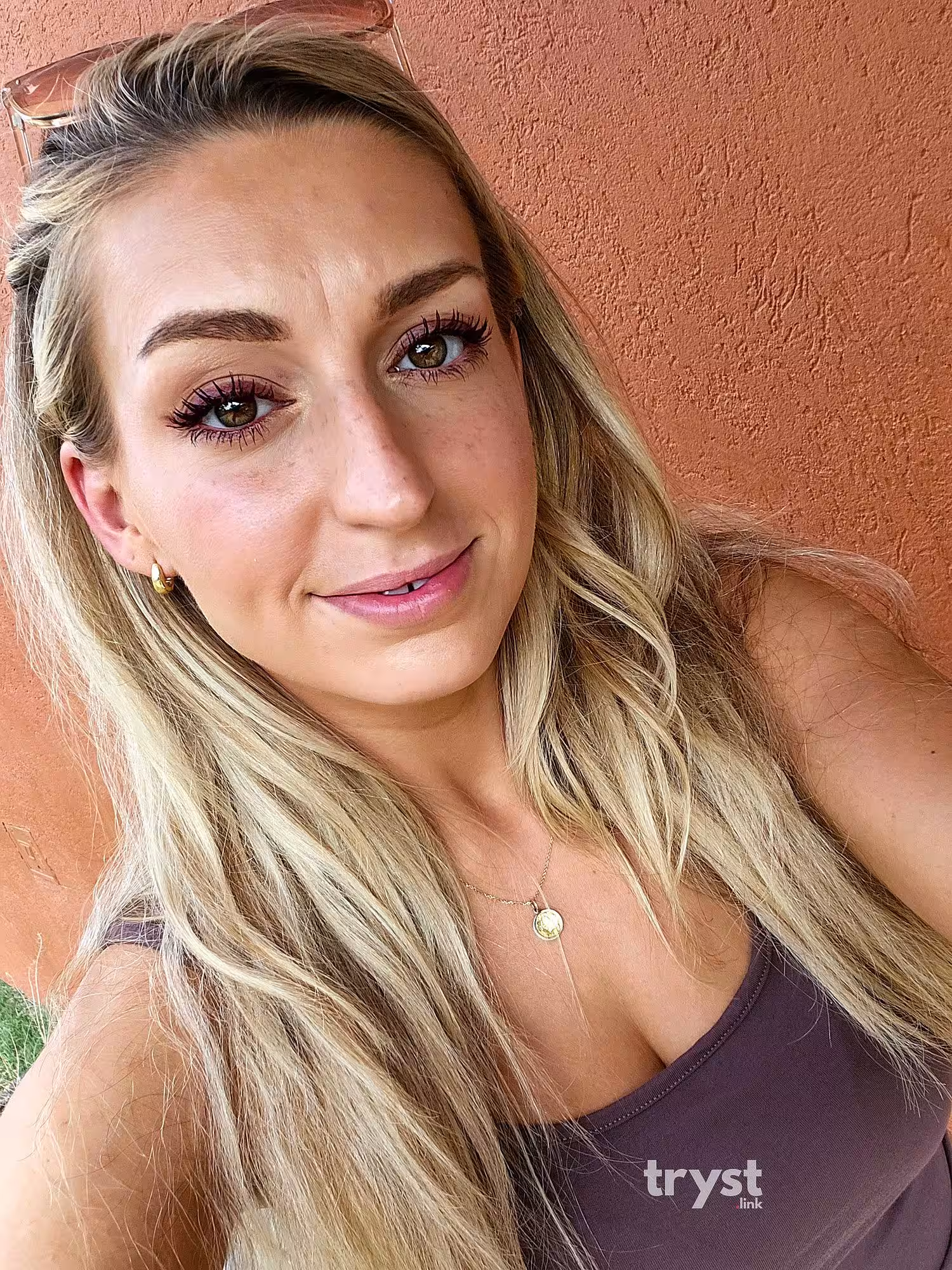Katie, photo 10
