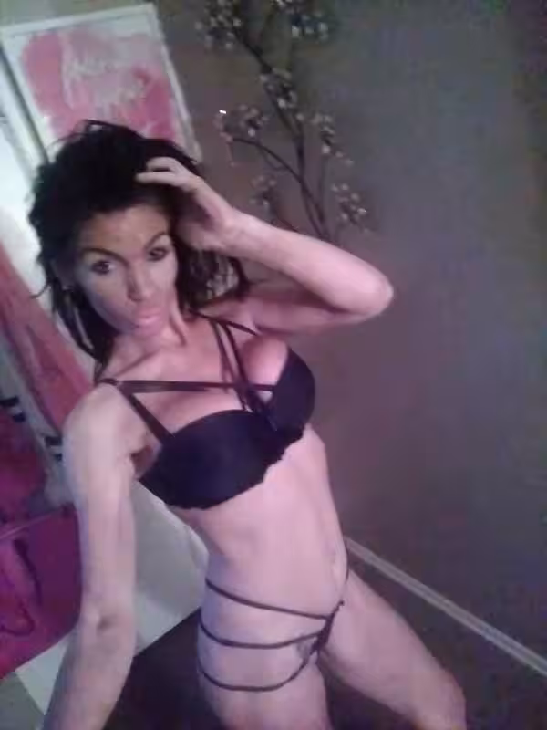 Isabella, photo 10