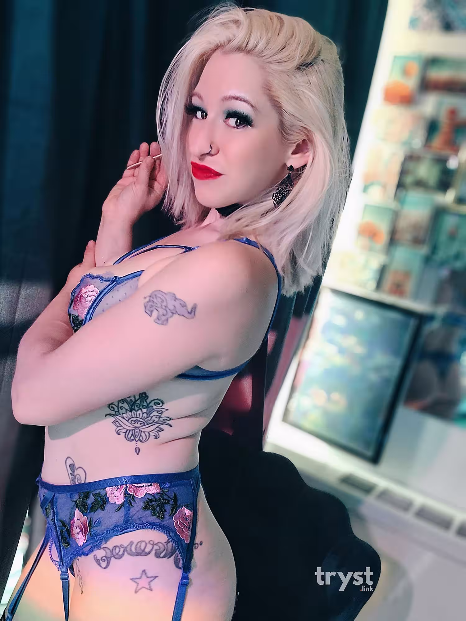 Violet Vixxx / Liberty Archer, photo 9