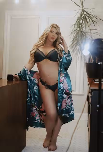 Alexis Jorden, photo 5