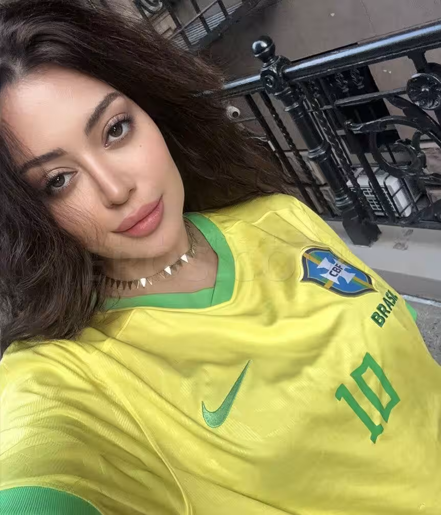Ava Brazil, photo 2