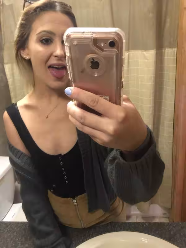 Lexi, escort in Cleveland, OH
