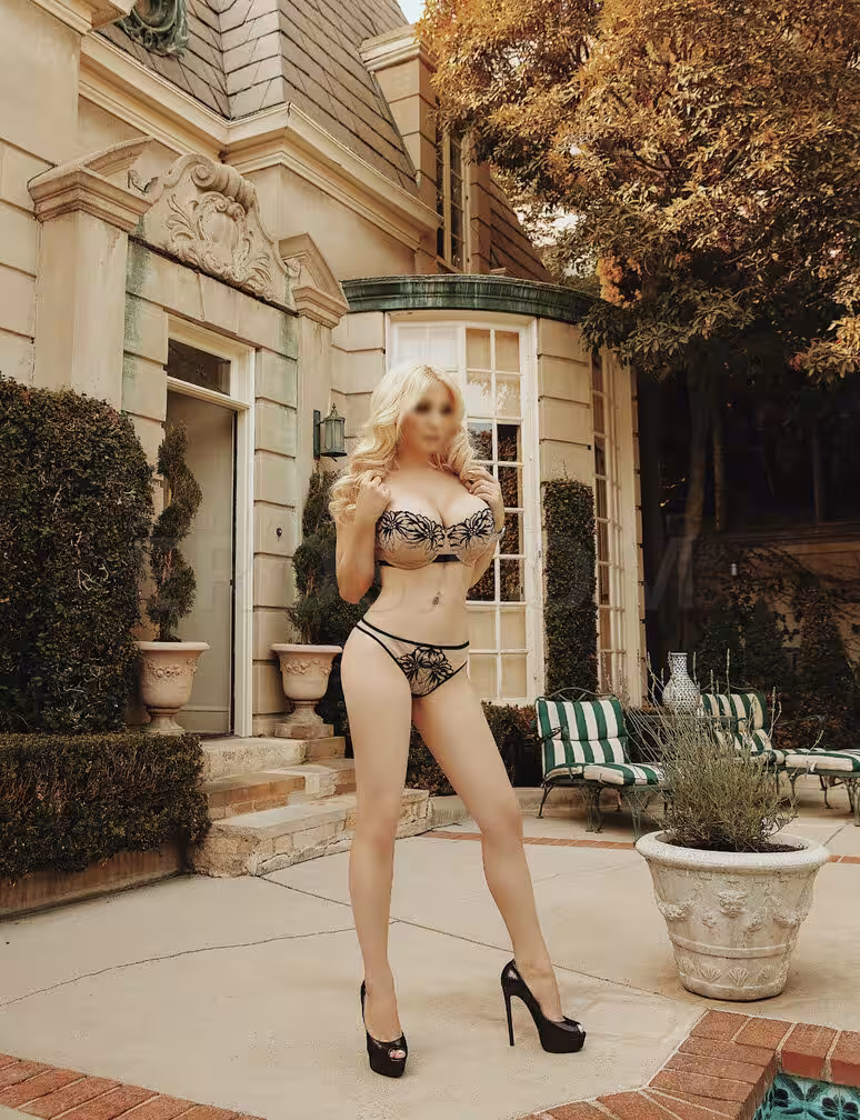 Angelina Rose, photo 4