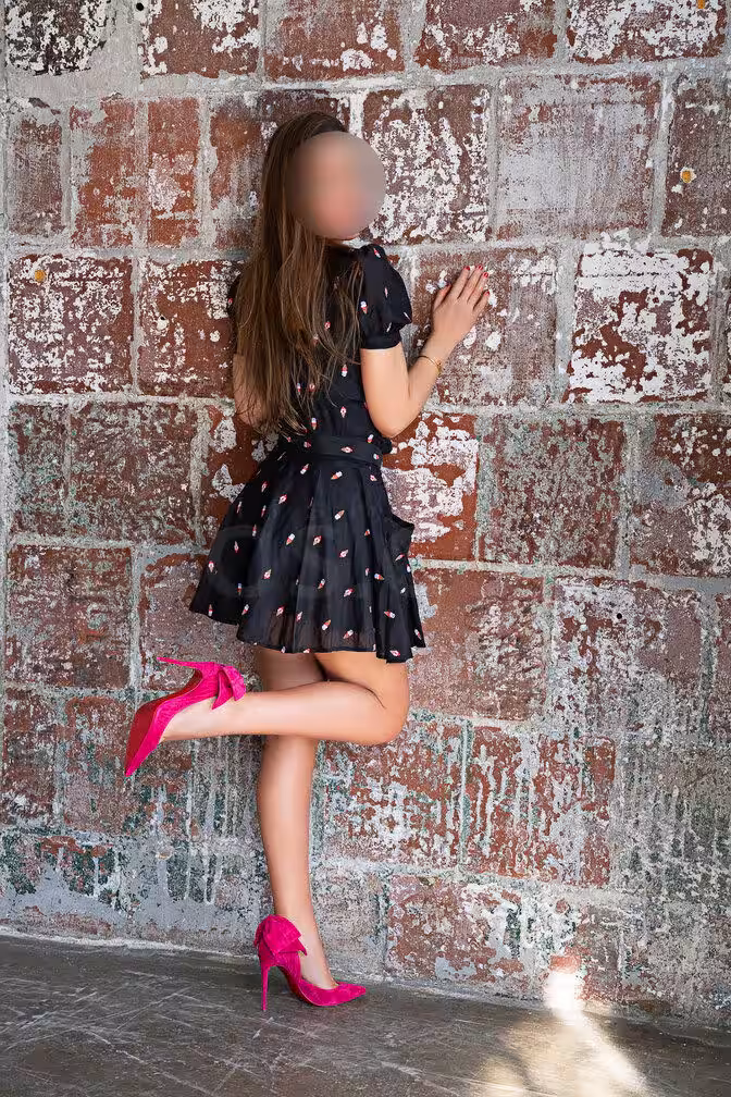 Sasha Summers, photo 3