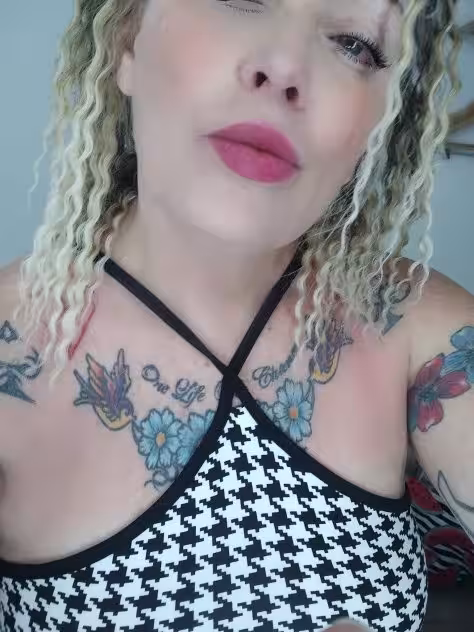 Holly Dae, photo 6