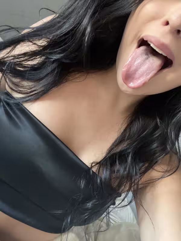 Katia / Kittykate, escort in Honolulu - Waikiki, HI