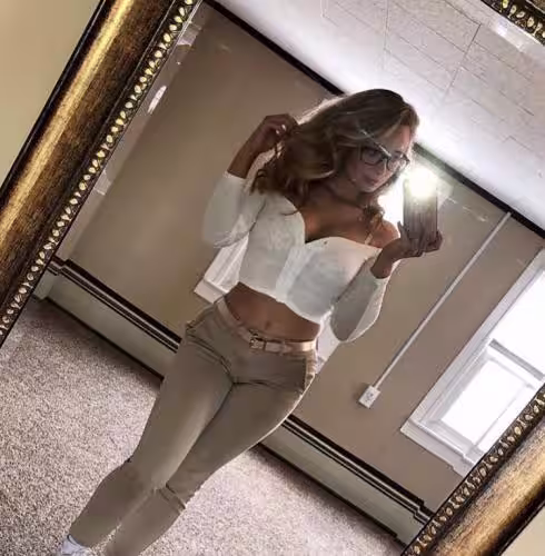Vanessa, escort in Minneapolis, MN