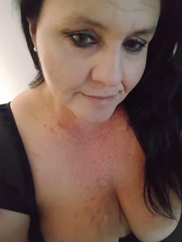 Selma Naughty Milf, photo 7