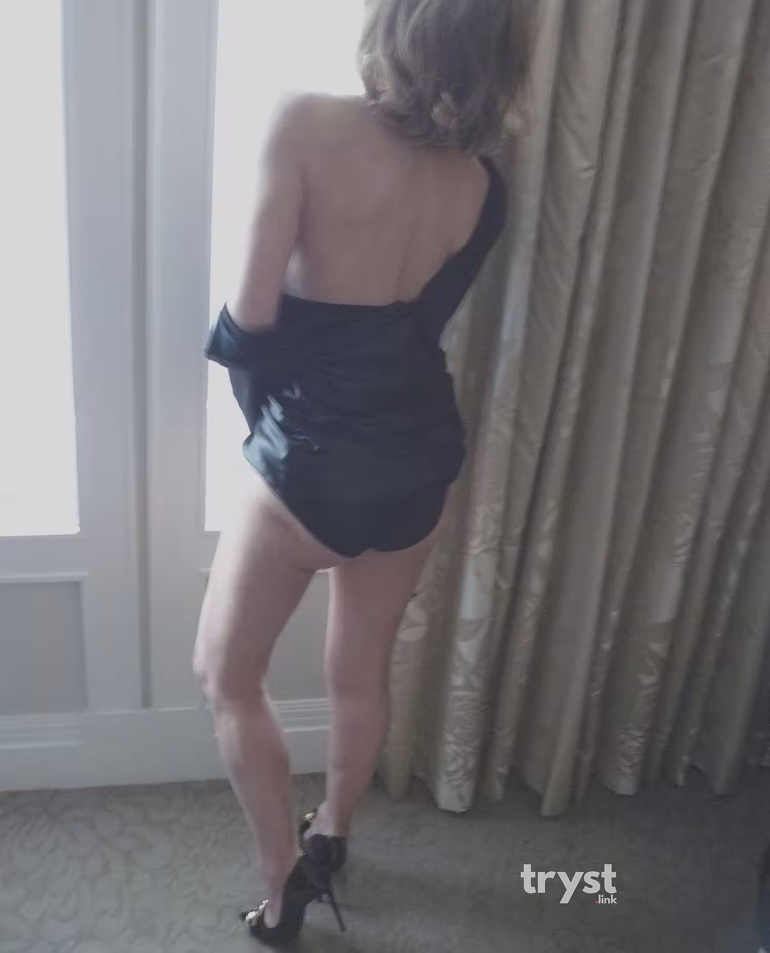 Clare Victoria, photo 2