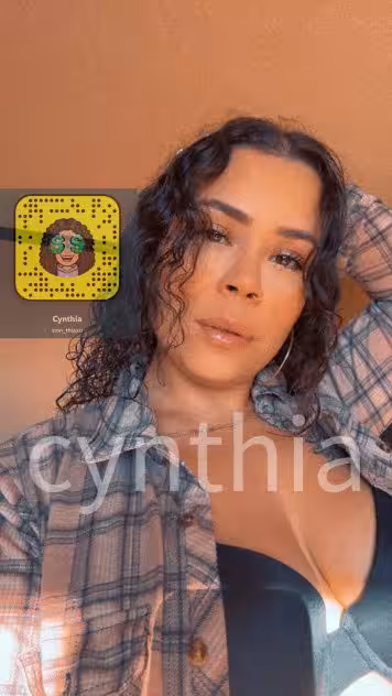Cynthia, photo 5