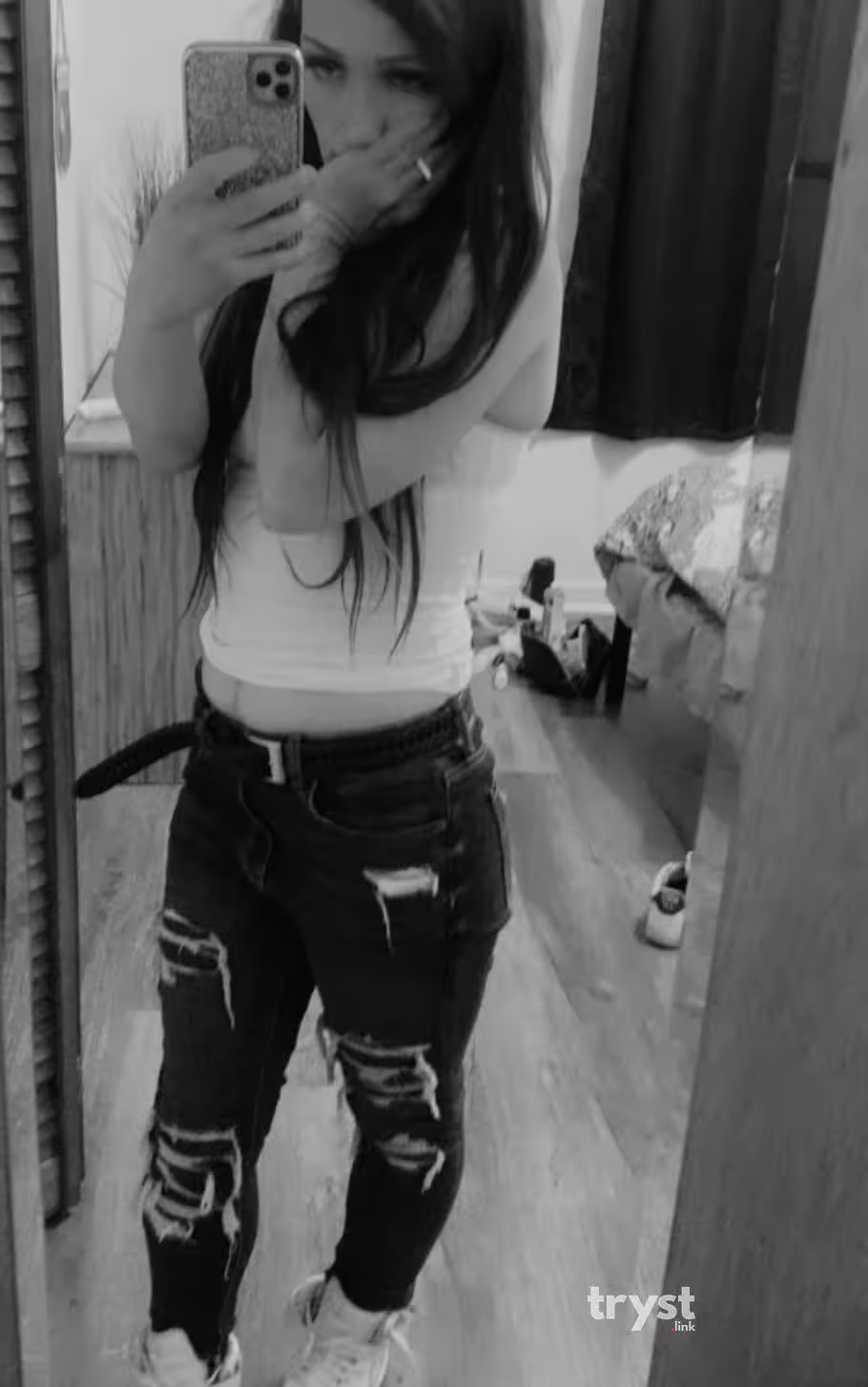 Hayley B, photo 6