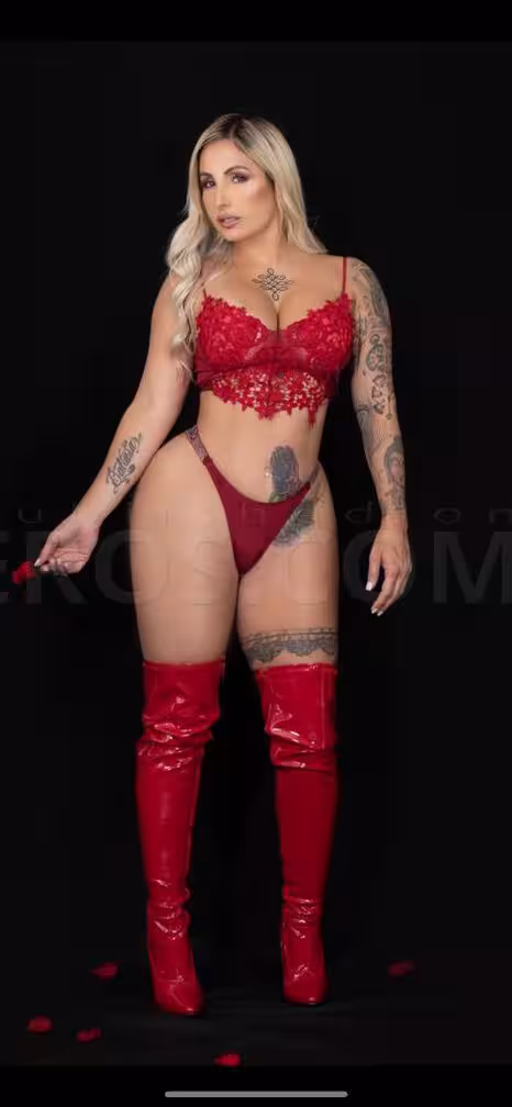 Roxana, escort in Tysons Corner, VA