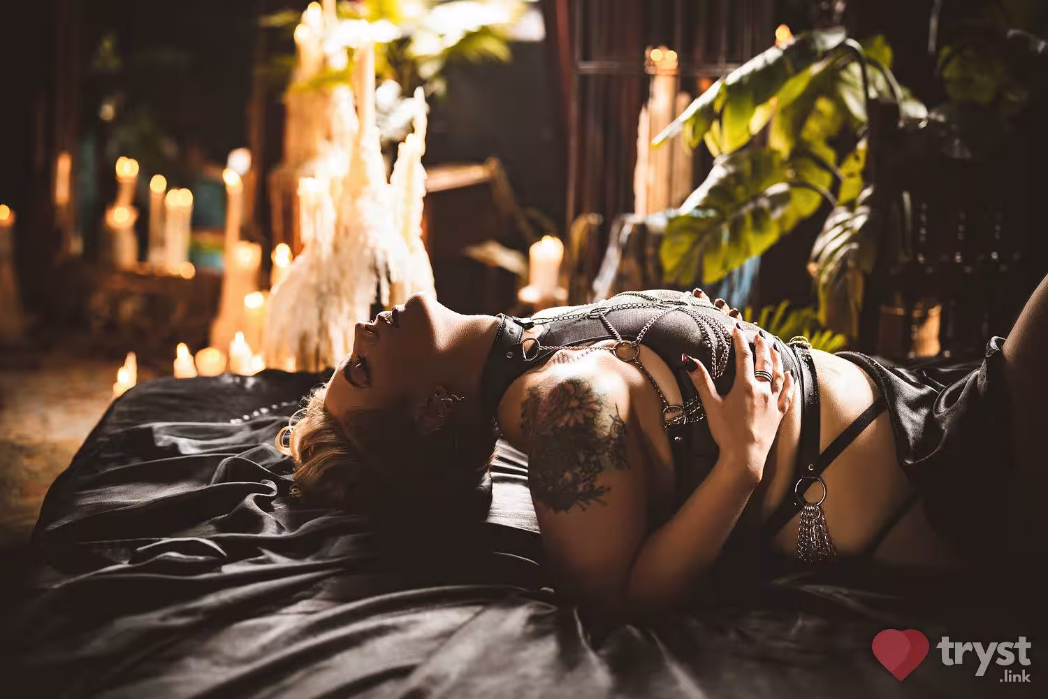 Ivy Cade, photo 5