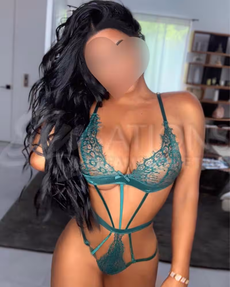 Scarlett Petrov, photo 5