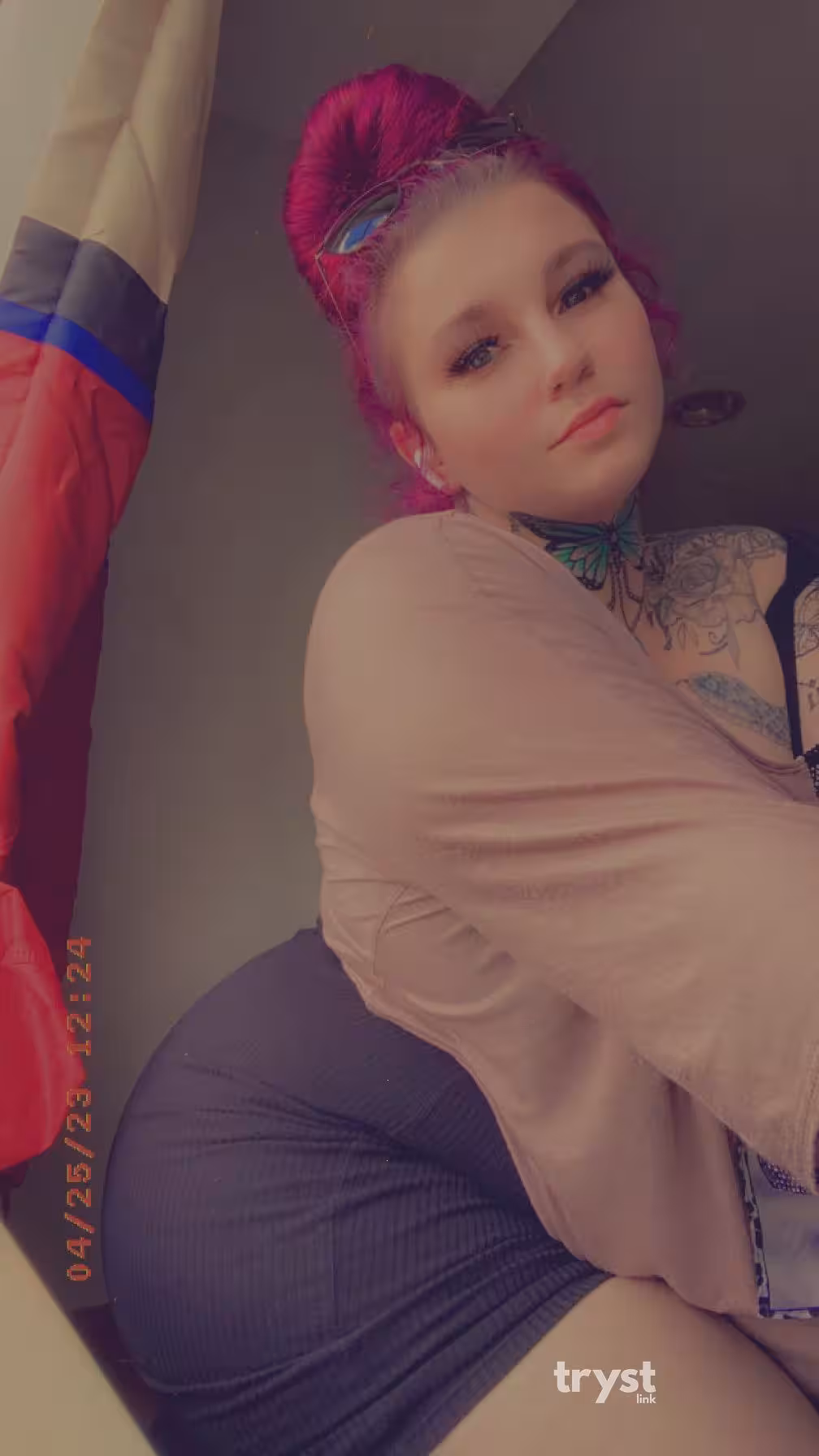 Laci Reign / Miracle, photo 6