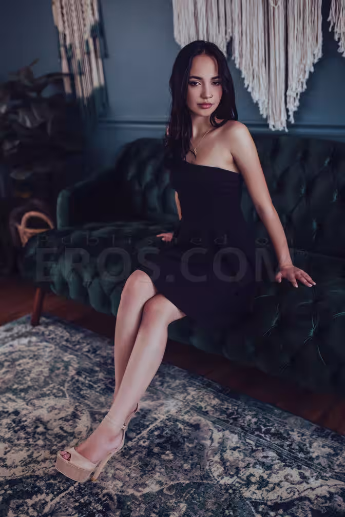 Natasha, escort in Orlando, FL