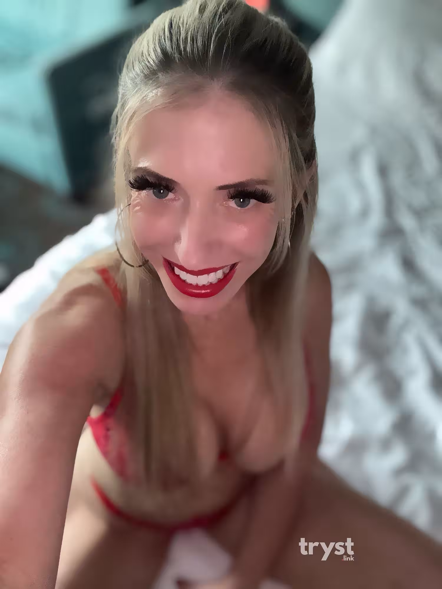 Vixen Nicole / Blonde Bunny, photo 7
