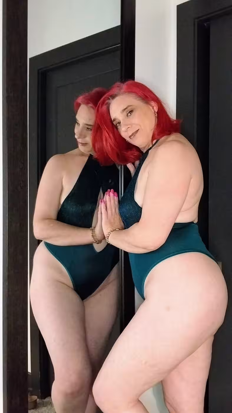 Brooke, photo 4