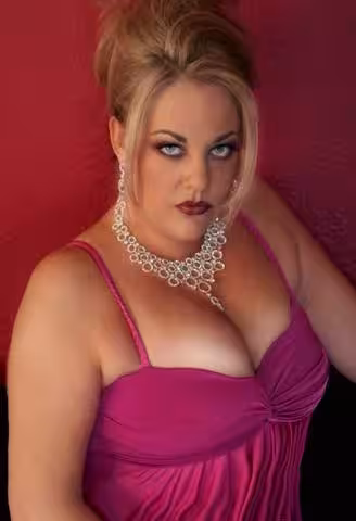 Ashley Devyne, escort in Sacramento, CA