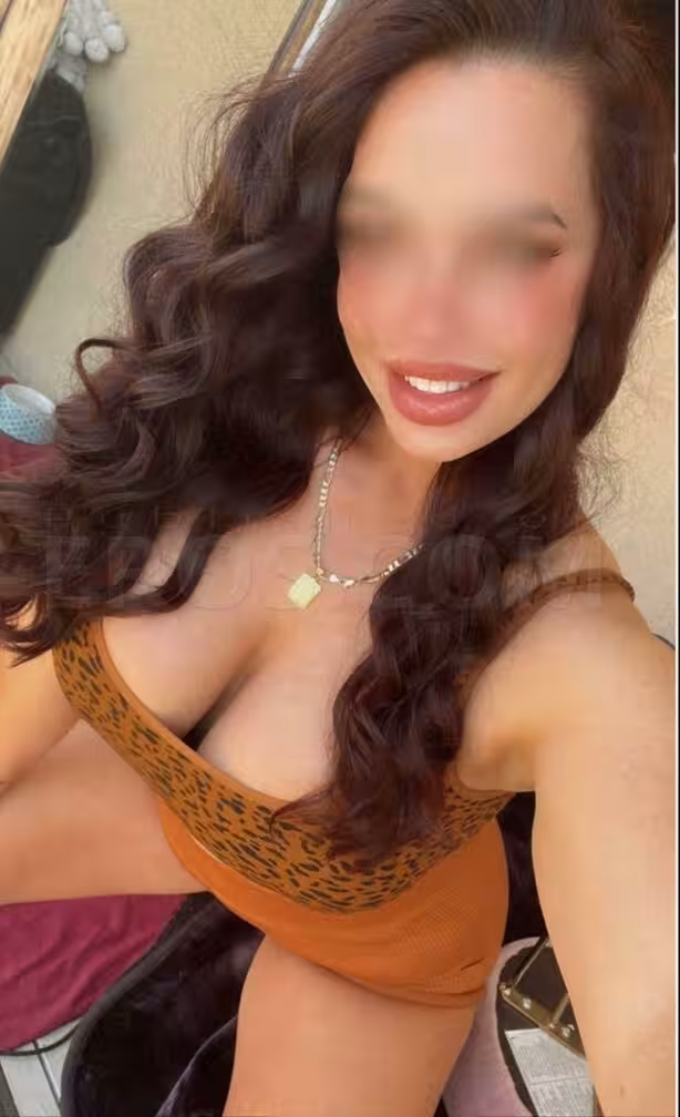 Antonia / DaniellaLove, escort in Los Angeles, CA