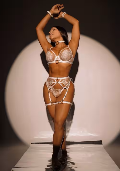 Brandyslicious / Lola, photo 8