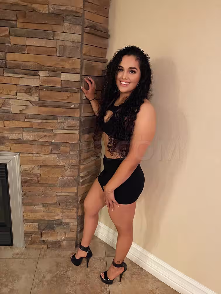 Gabriella, photo 3