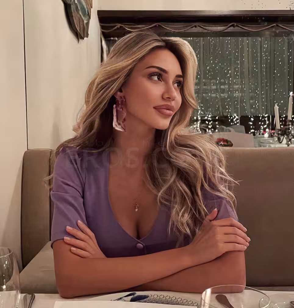 Victoria, escort in New York City - Manhattan, NY