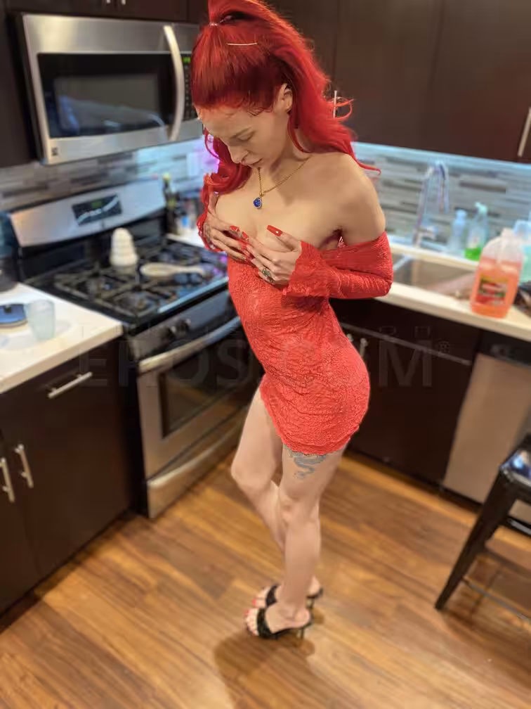 Lala London / Jessica Rabbit, photo 2