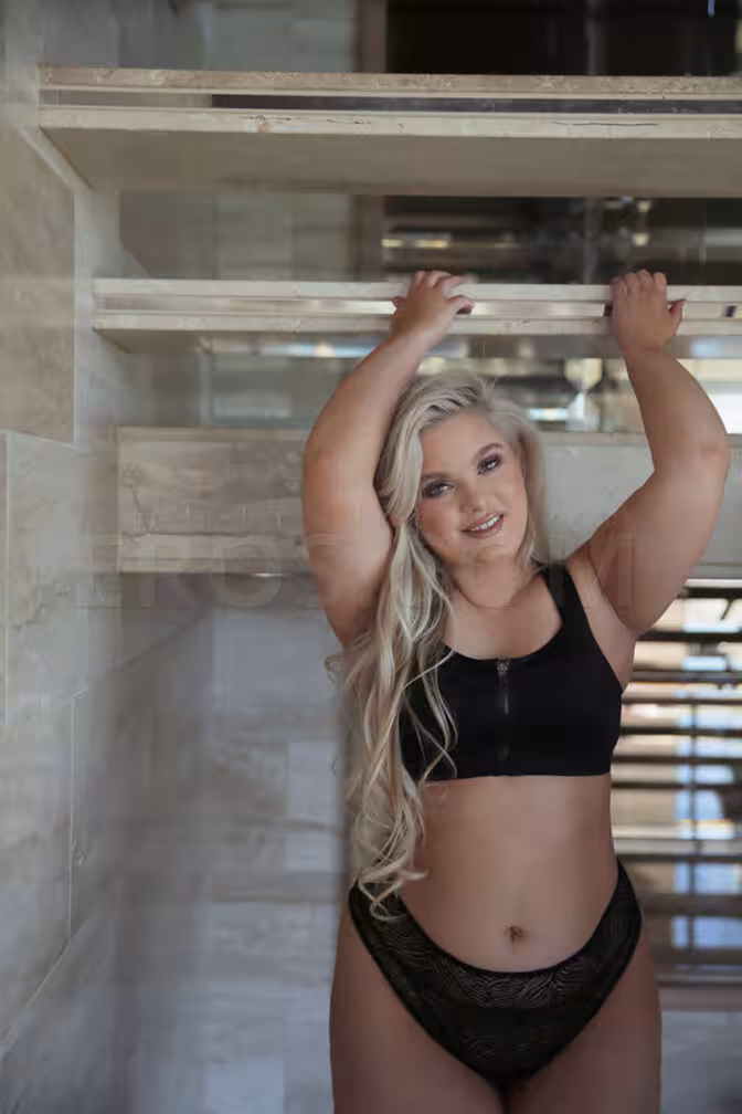 Bridget Belle, photo 2