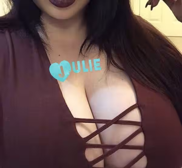 Julie, photo 2