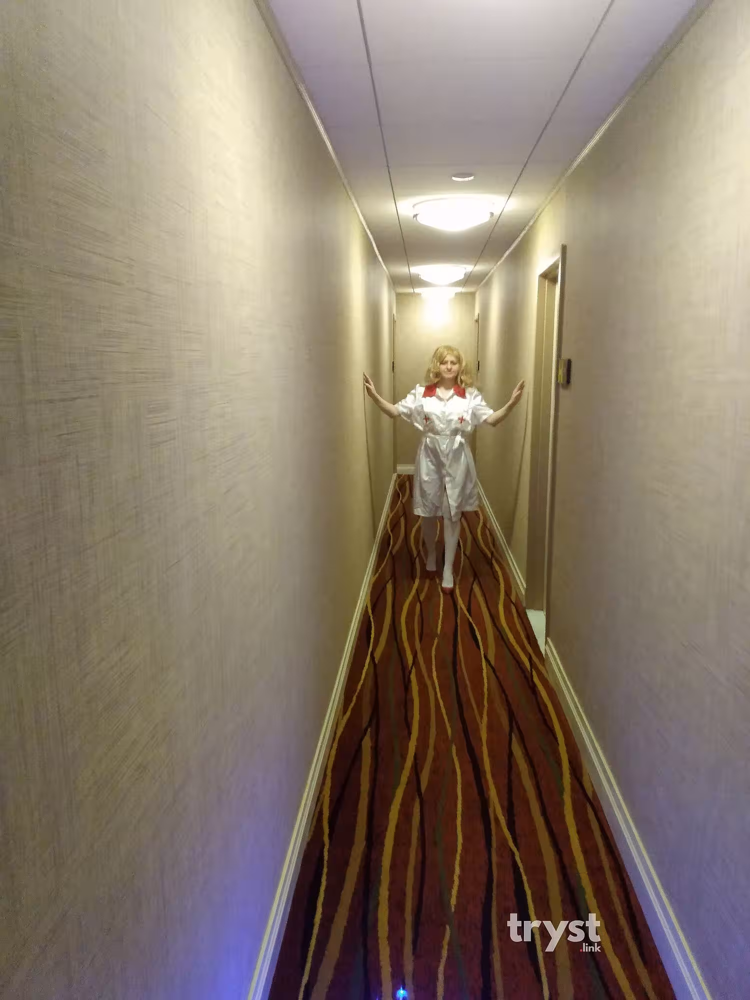 Dr. Julia, photo 10